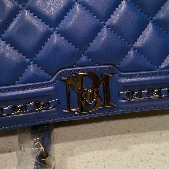 Badgley Mischka Quilted Crossbody Bag NWT - Picture 6 of 12